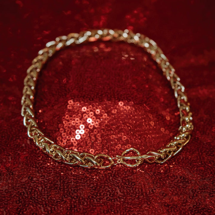 Chic Toggle Chain